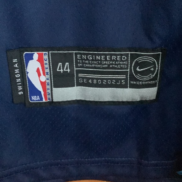 Luka Doncic Mavericks Jersey - Picture 3 of 4